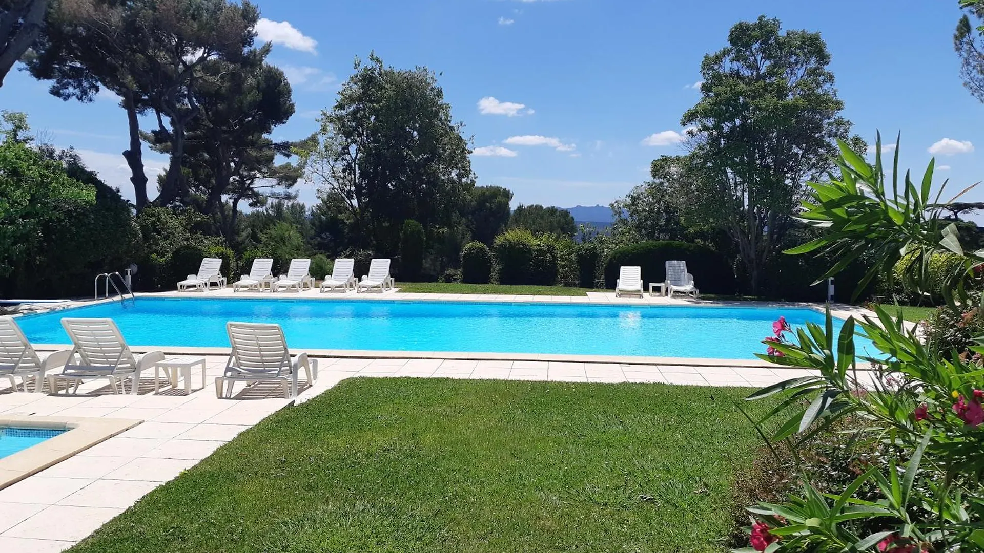 Appartement Aix, Residence Calme Avec Piscine Aix-en-Provence France